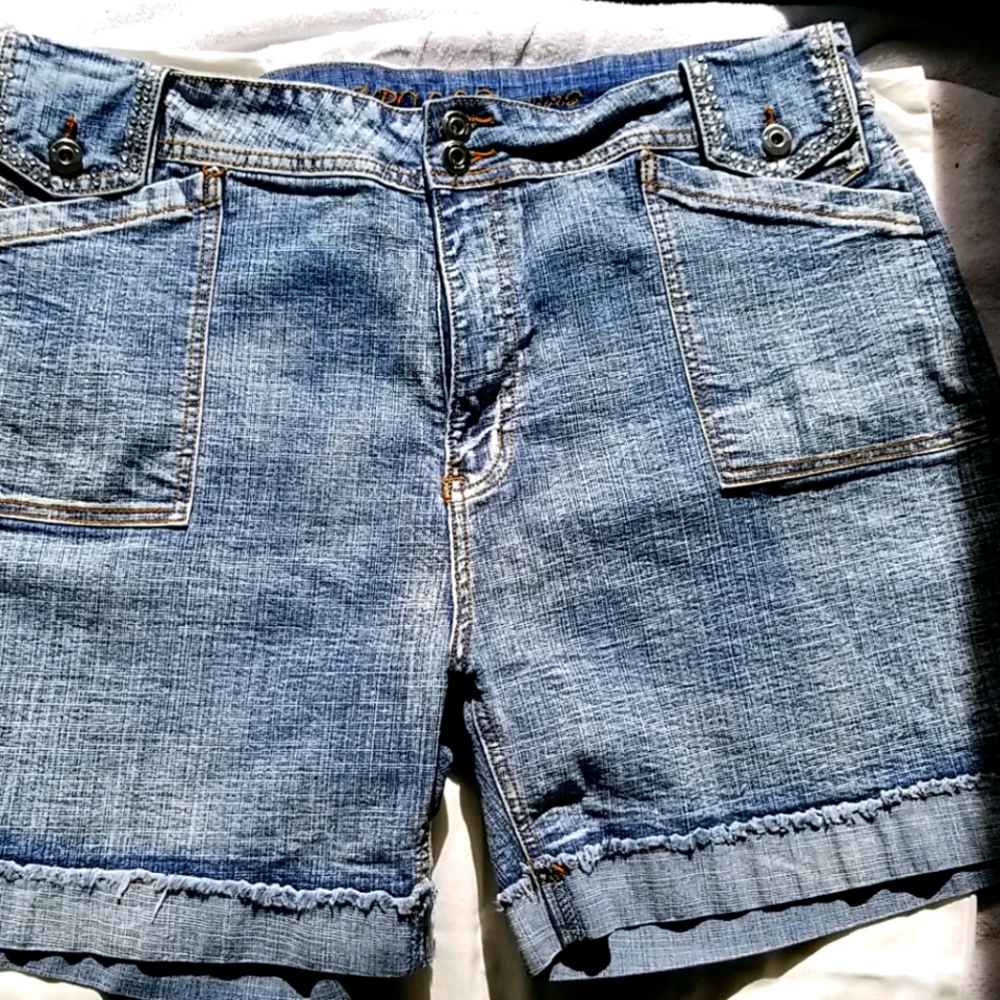 Apollo Jean shorts